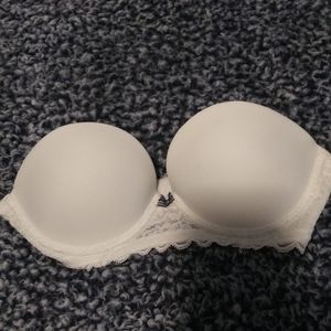 NWOT! Gilly Hicks multiway pushup bra 32B